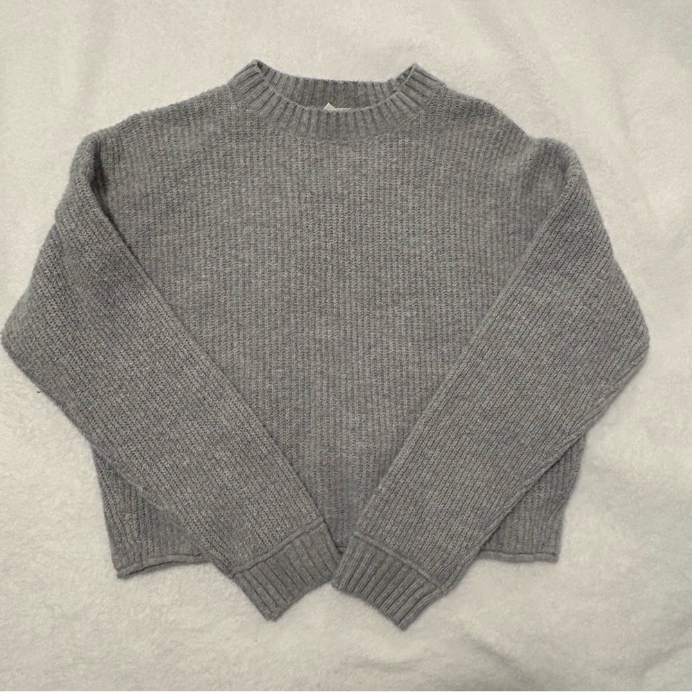 Abound Heather Gray Women's Crew Neck Sweater